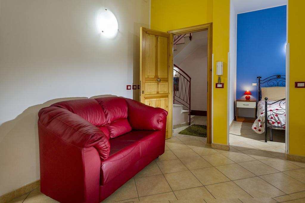 L'Accogliente Apartment กัสเตลลัมมาเร เดล โกลโฟ ภายนอก รูปภาพ