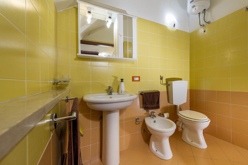 L'Accogliente Apartment กัสเตลลัมมาเร เดล โกลโฟ ภายนอก รูปภาพ