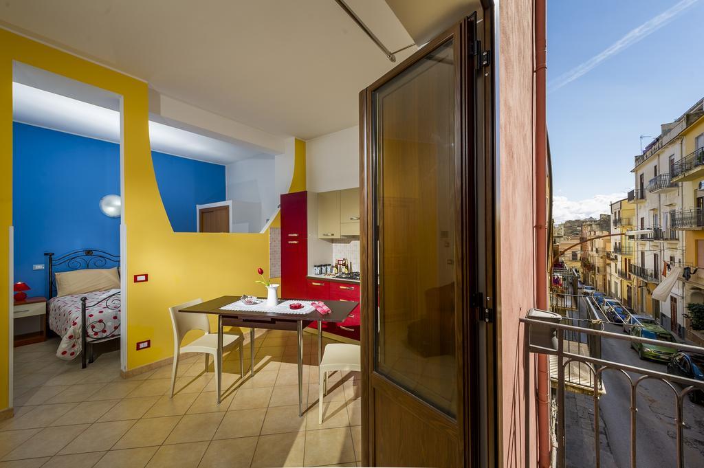 L'Accogliente Apartment กัสเตลลัมมาเร เดล โกลโฟ ภายนอก รูปภาพ
